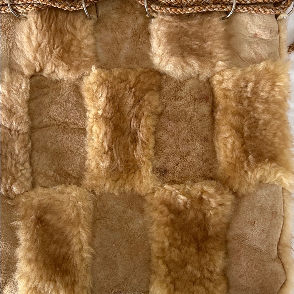 Genuine shearling patchwork drawstring bag. - image 4